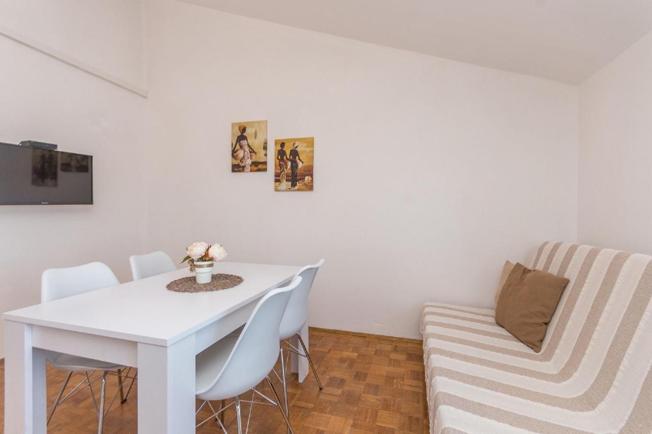 Apartment Lucija Biograd Na Moru Ngoại thất bức ảnh